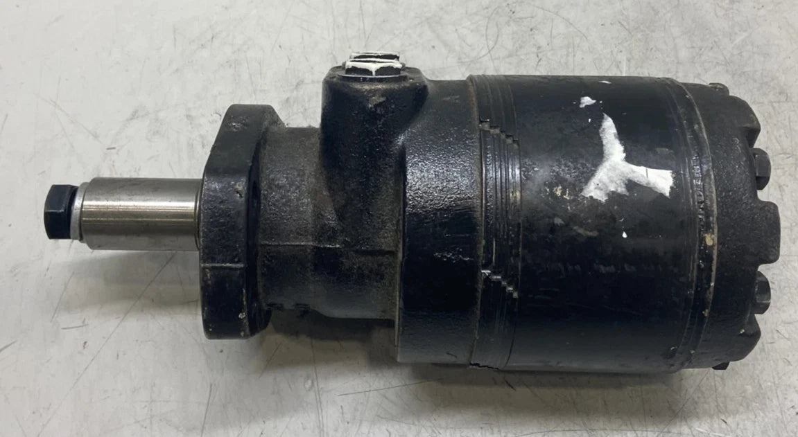 11207592 White Hydraulic Motor