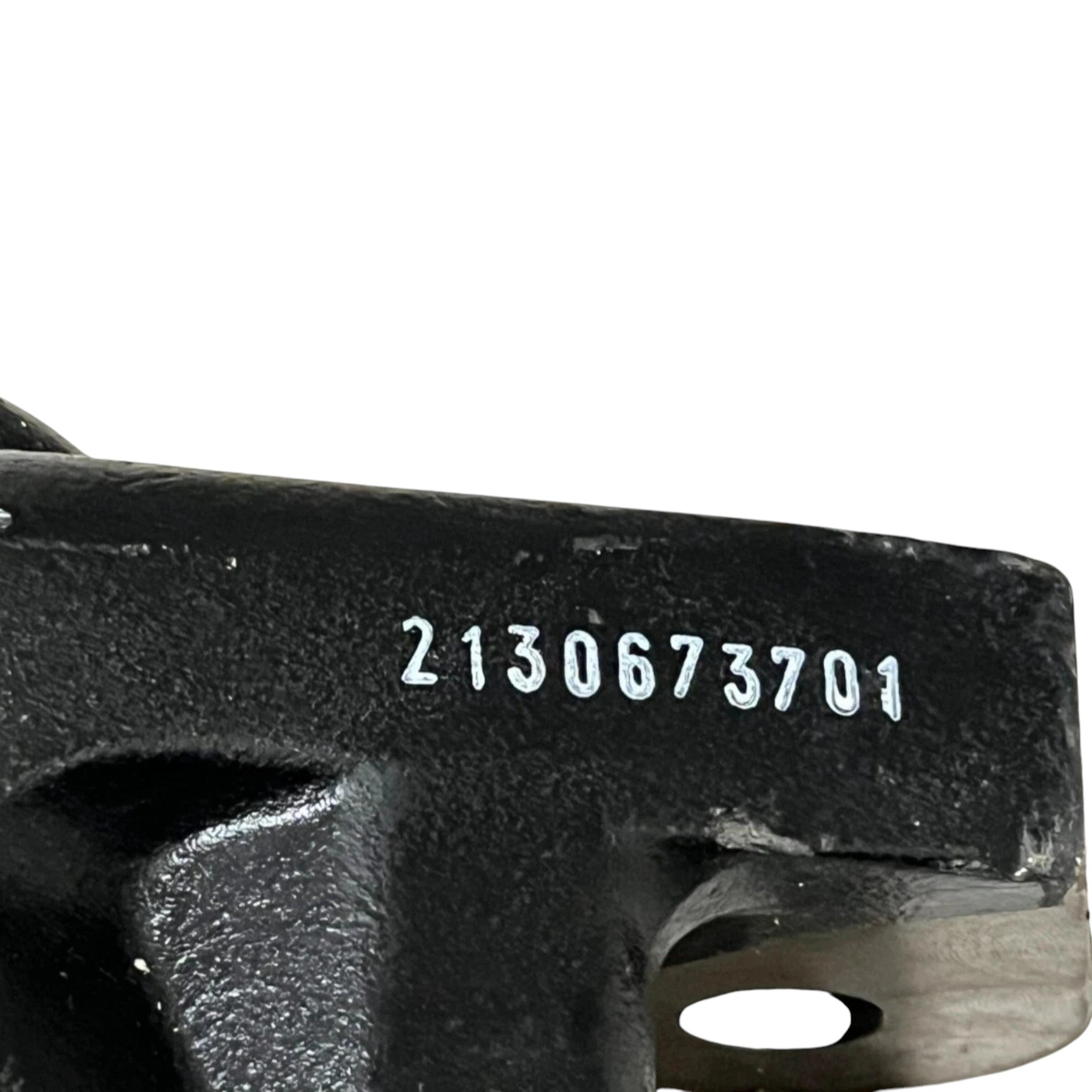 2130673701 Dana Left Side Joint Hub Knuckle Steering Housing