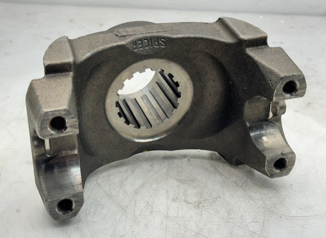 6.5-4-1891-1 Genuine Dana Spicer Differential End Yoke