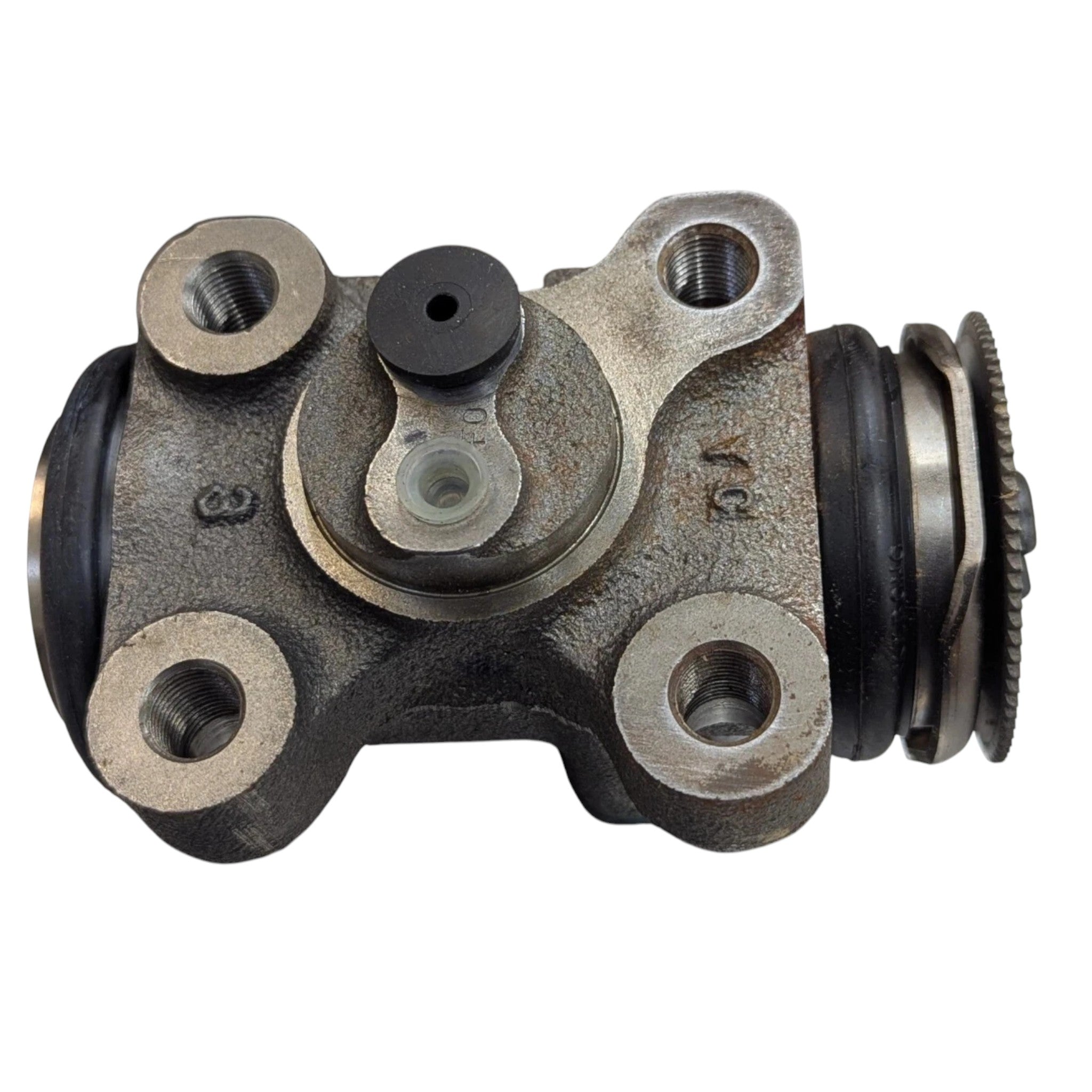 47580EV040 Genuine Hino Brake Cylinder Wheel Rear
