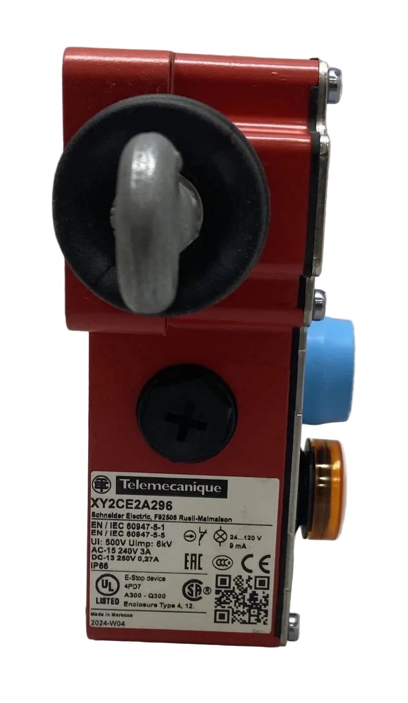 XY2CE2A296 Telemecanique Latching Emergency Stop Rope Pull Switch 240-250V