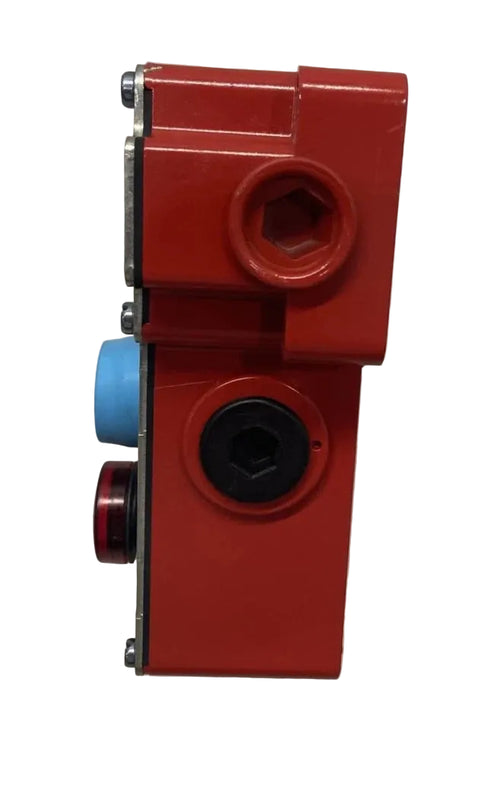 XY2CE2A290H7 Telemecanique Latching Emergency Stop Rope Pull Switch 240-250V