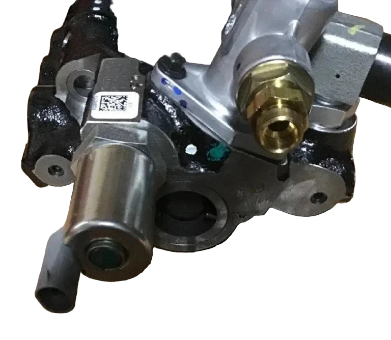 7094751C93 Genuine International High-Pressure Oil Pump