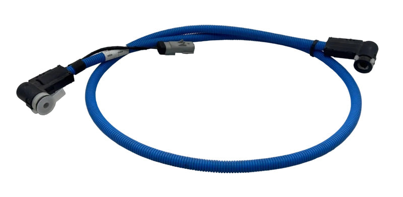04-31885-140 Genuine Freightliner DEF Diesel Exhaust Fluid Line Supply 14.2V