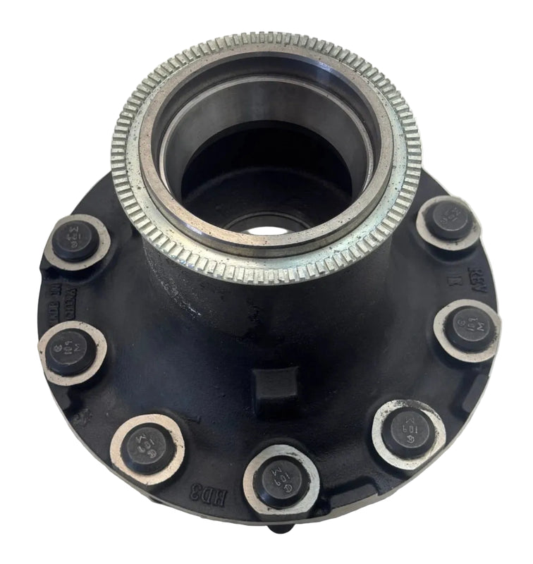 A9040009-001 Autocar Front Hub Assembly