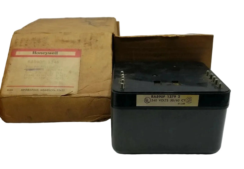 RA890F-1379 Genuine Honeywell Flame Protector Relay 240V