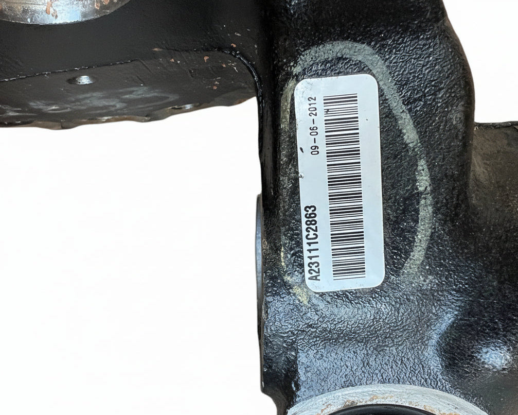 A3111B3304 Meritor Axle Steering Knuckle 2 Pieces