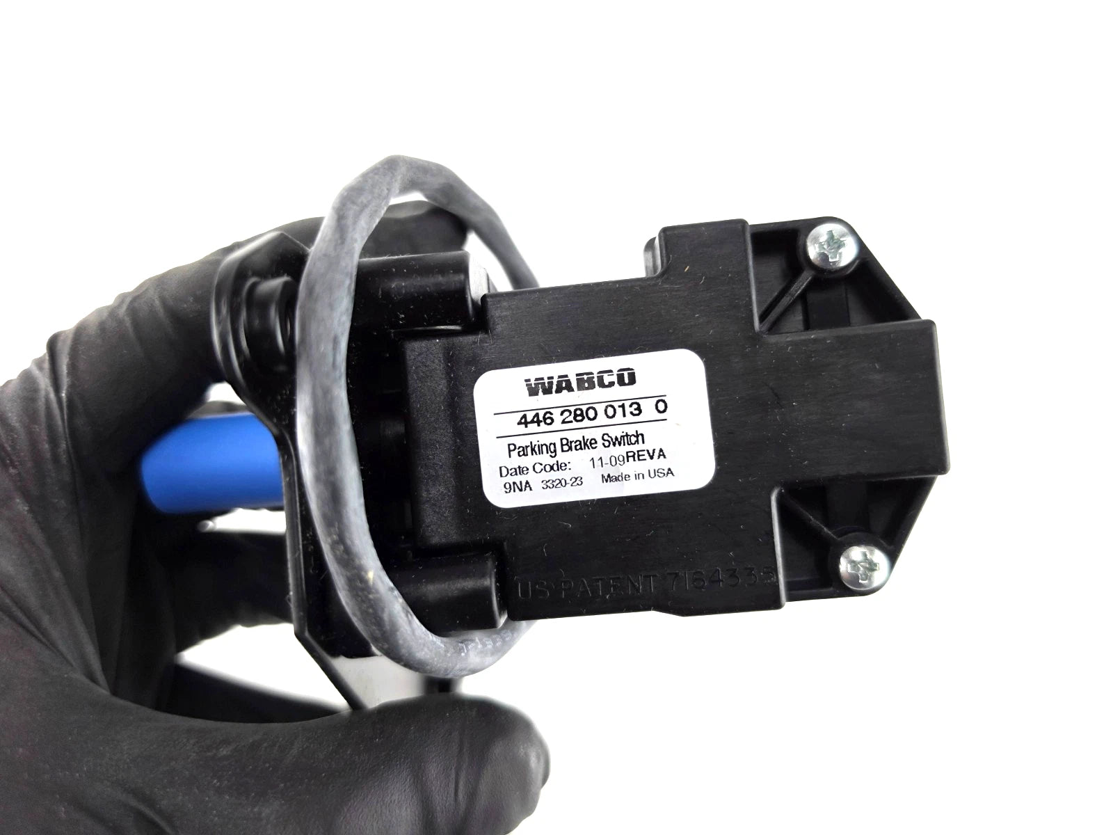 4462800130 Genuine Wabco Parking Brake Switch