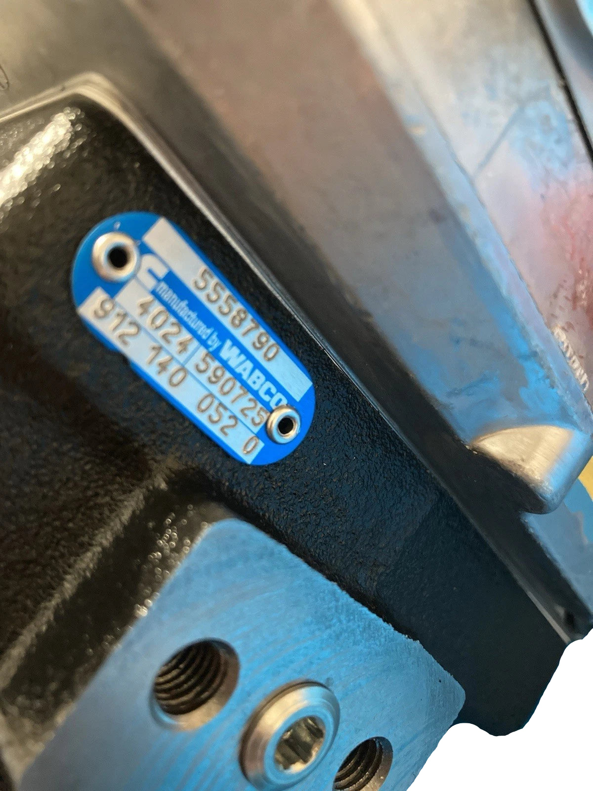 5633492 Genuine Cummins Air Brake Compressor