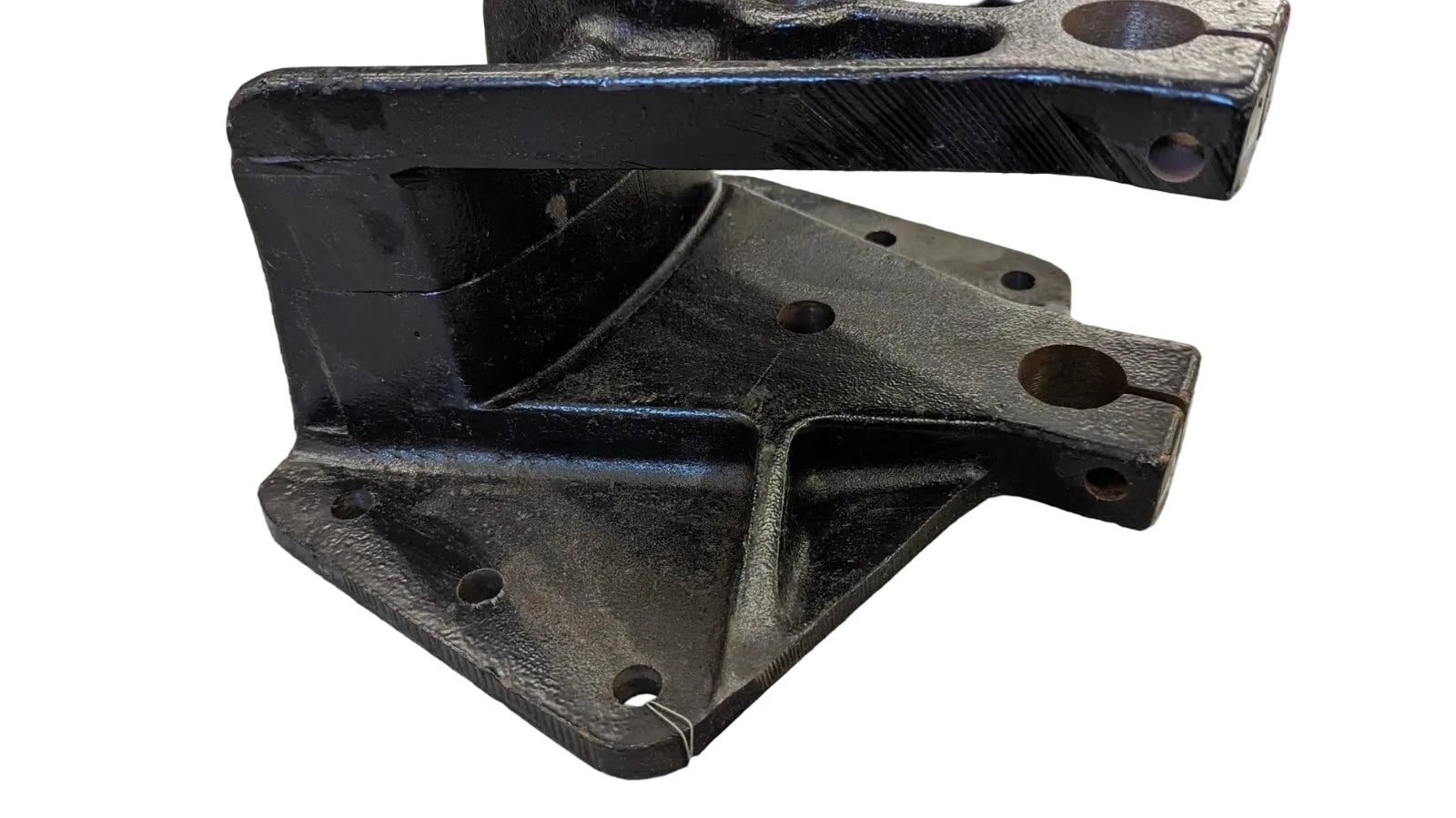 1671768C2 Genuine International Rear Spring Bracket