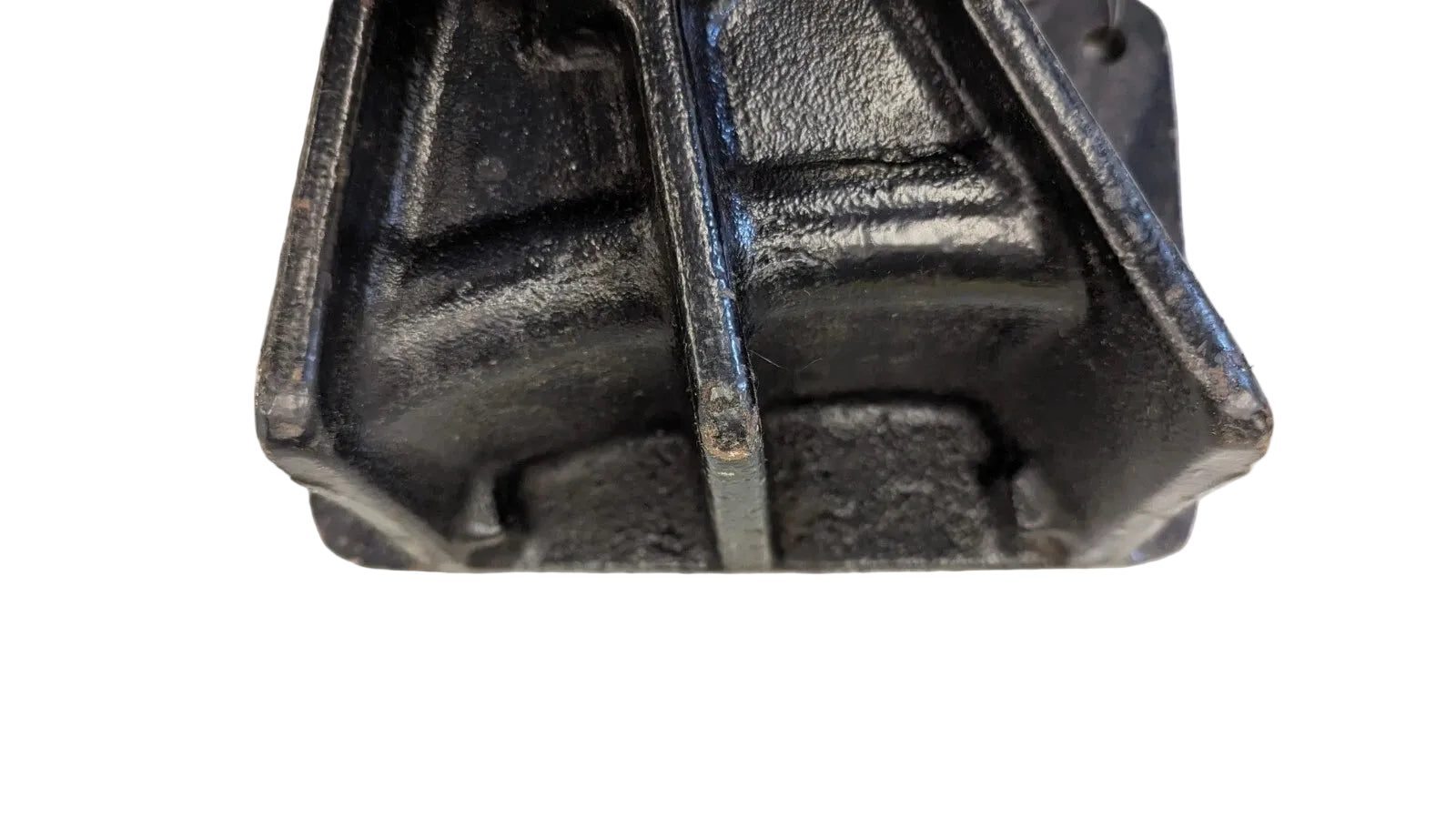 1671768C2 Genuine International Rear Spring Bracket