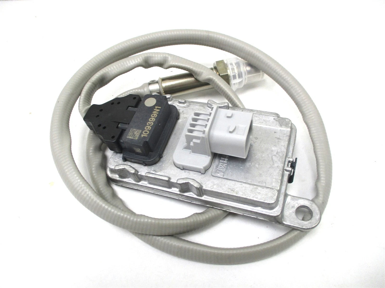 2524490C91 Genuine International Upstream NOX Sensor Assembly