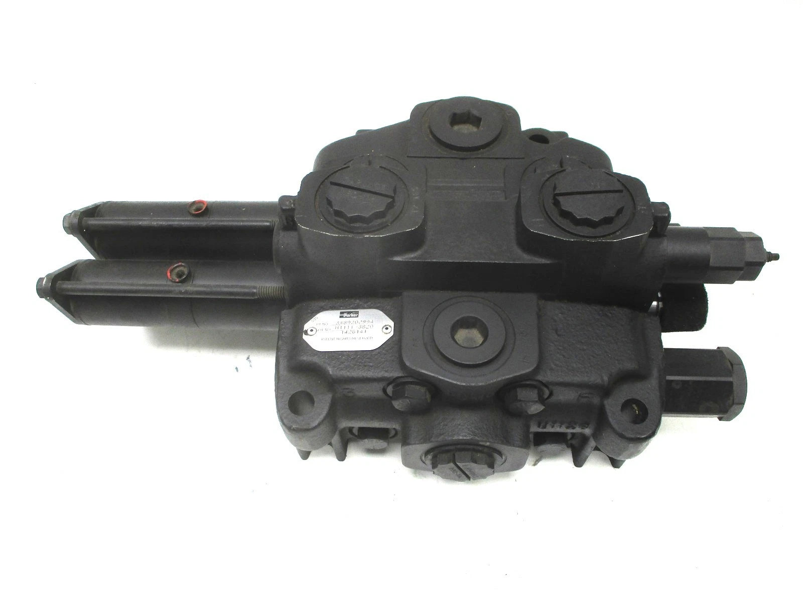 New McNeilus Parker Hydraulics VA35 2-SECTION Valve