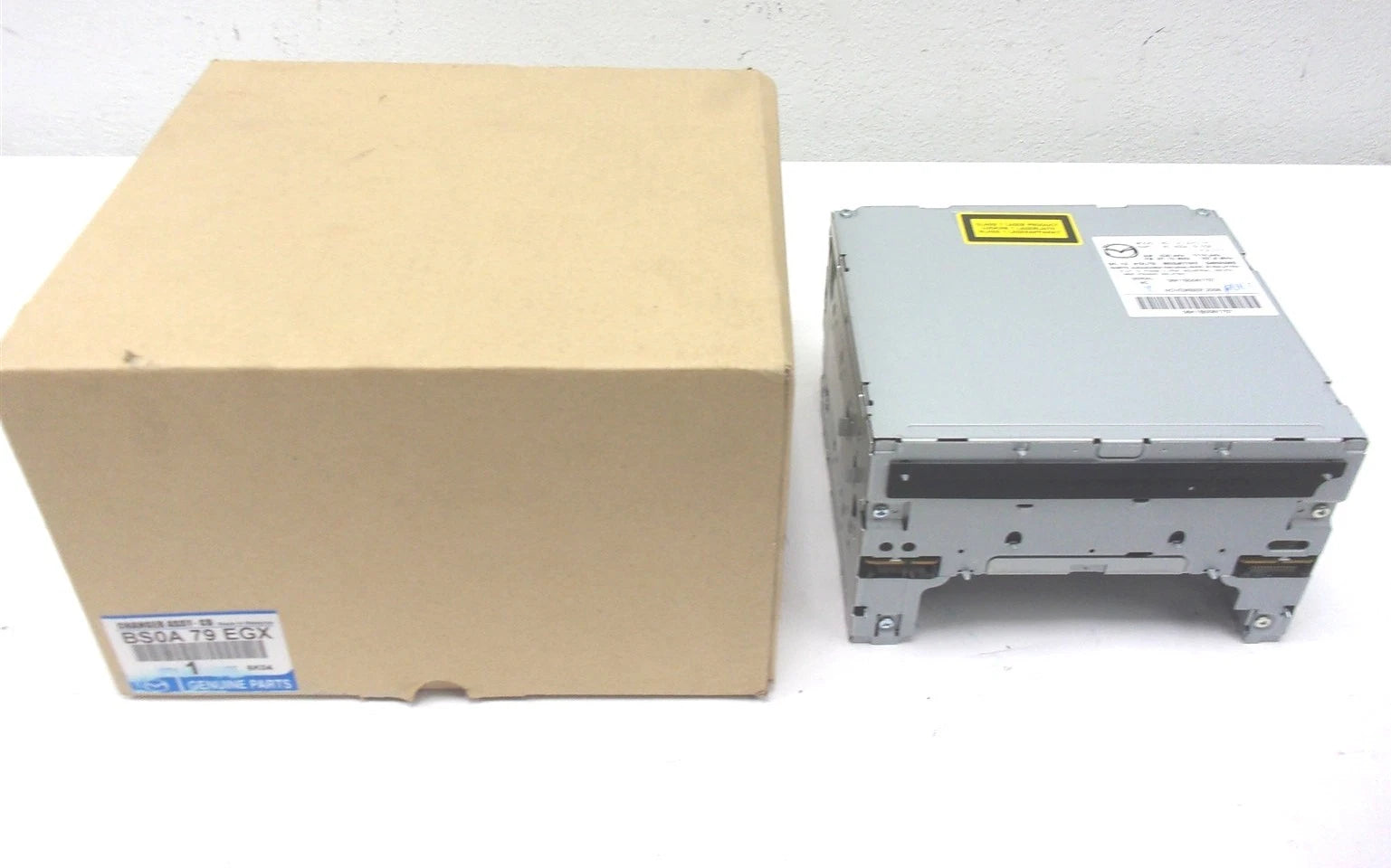 New 6-DISC CD/MP3 Changer Radio for Mazda 2008
