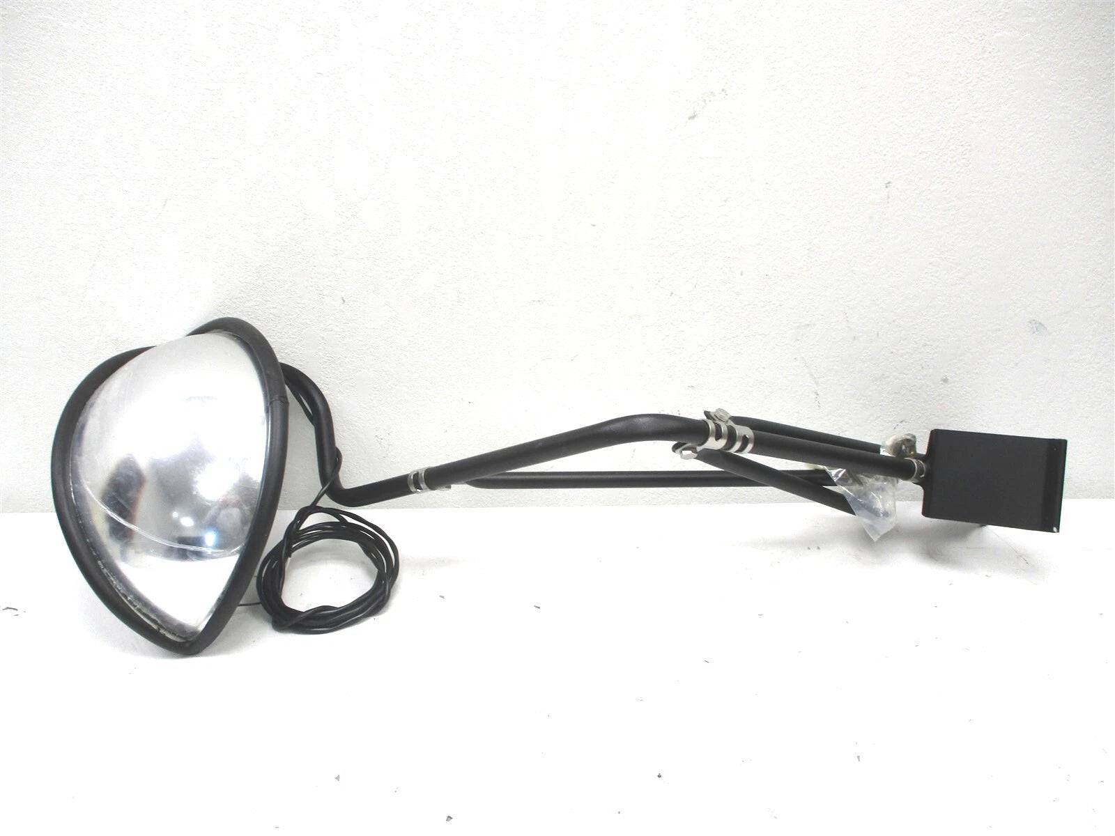 New International Rosco RH Mirror Assembly Heated 10' Arm