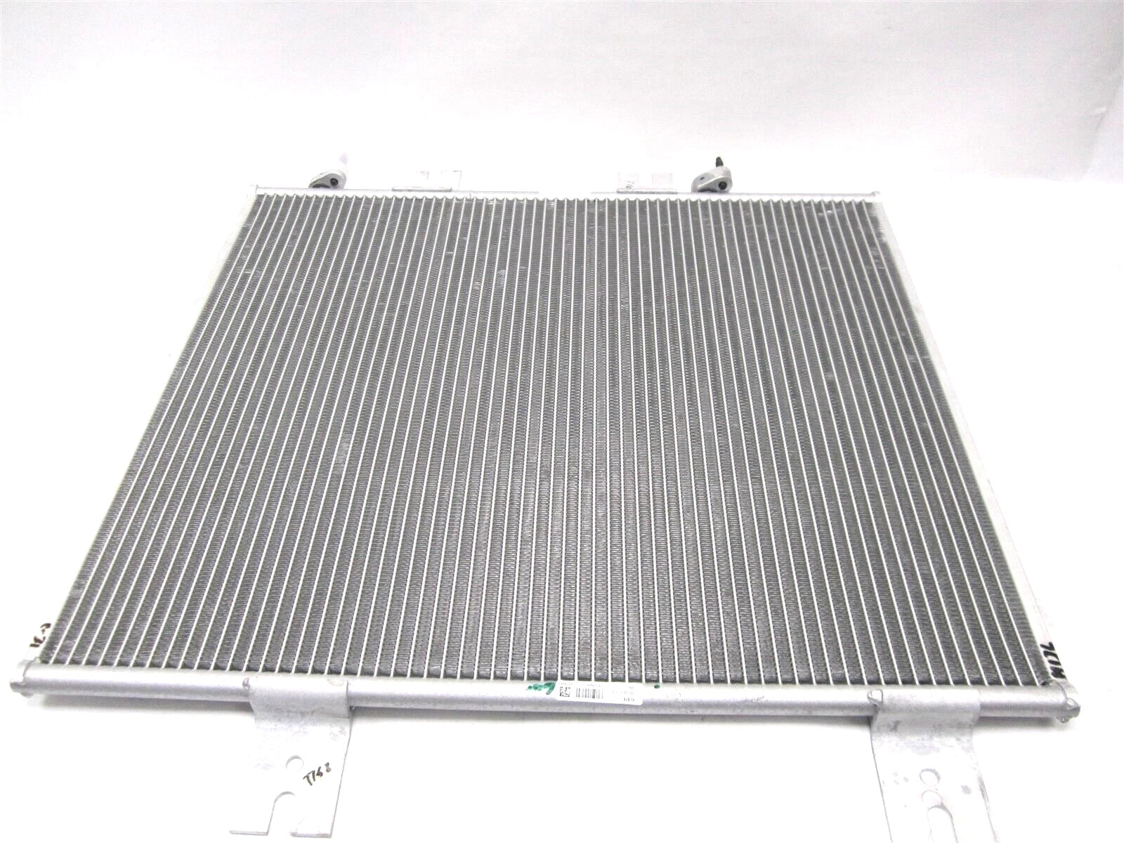 New International Condenser for 2007-2010 4000 Series