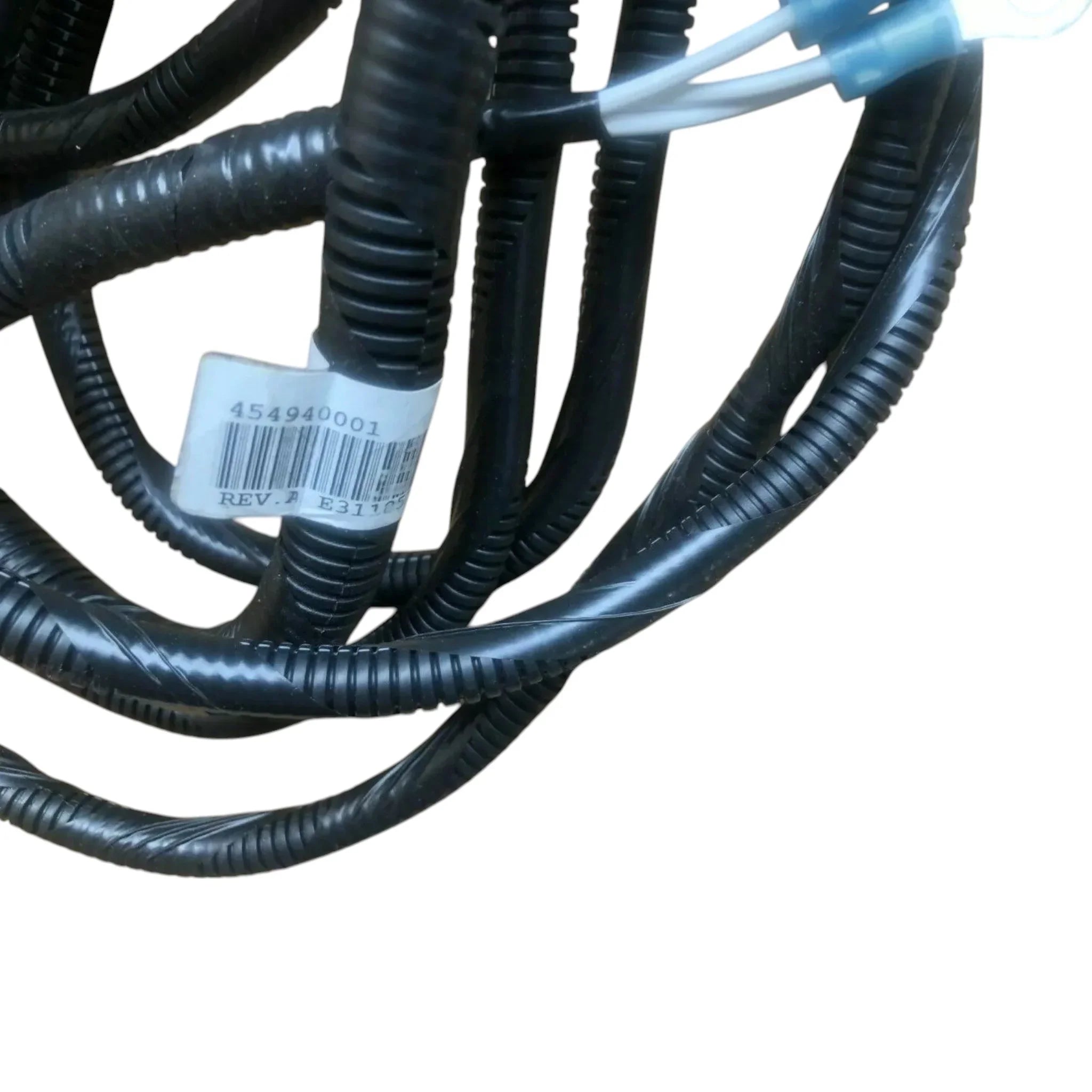 454940001 Genuine International Harness