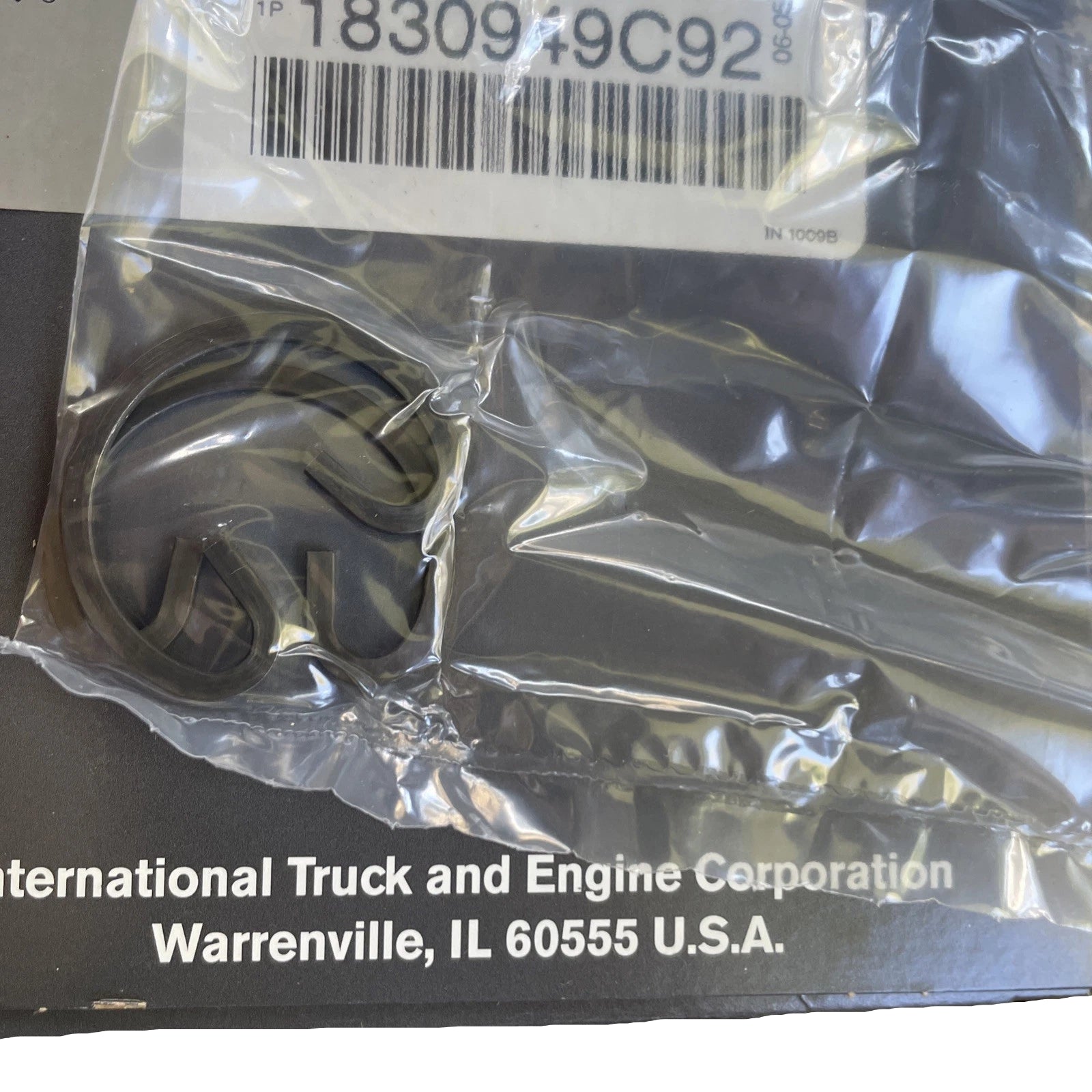 1830953C91 Genuine International Piston Pin Ring Kit S