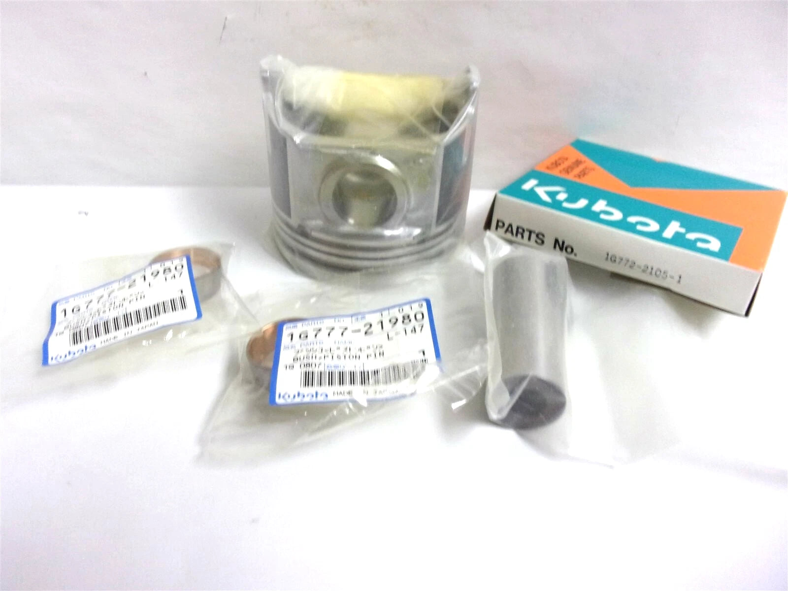 Genuine OEM Kubota Piston Kit V3307 KX080 M6040 M7040