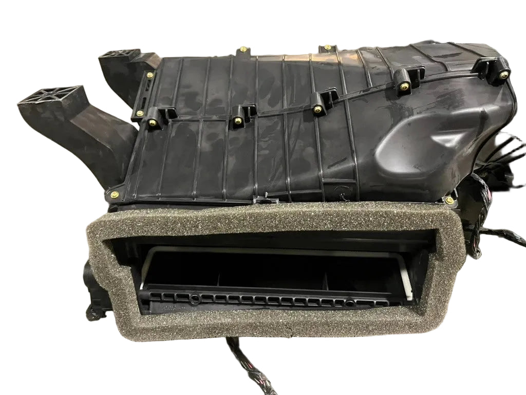 A2273651002 Genuine Freightliner Auxiliary HVAC Assembly