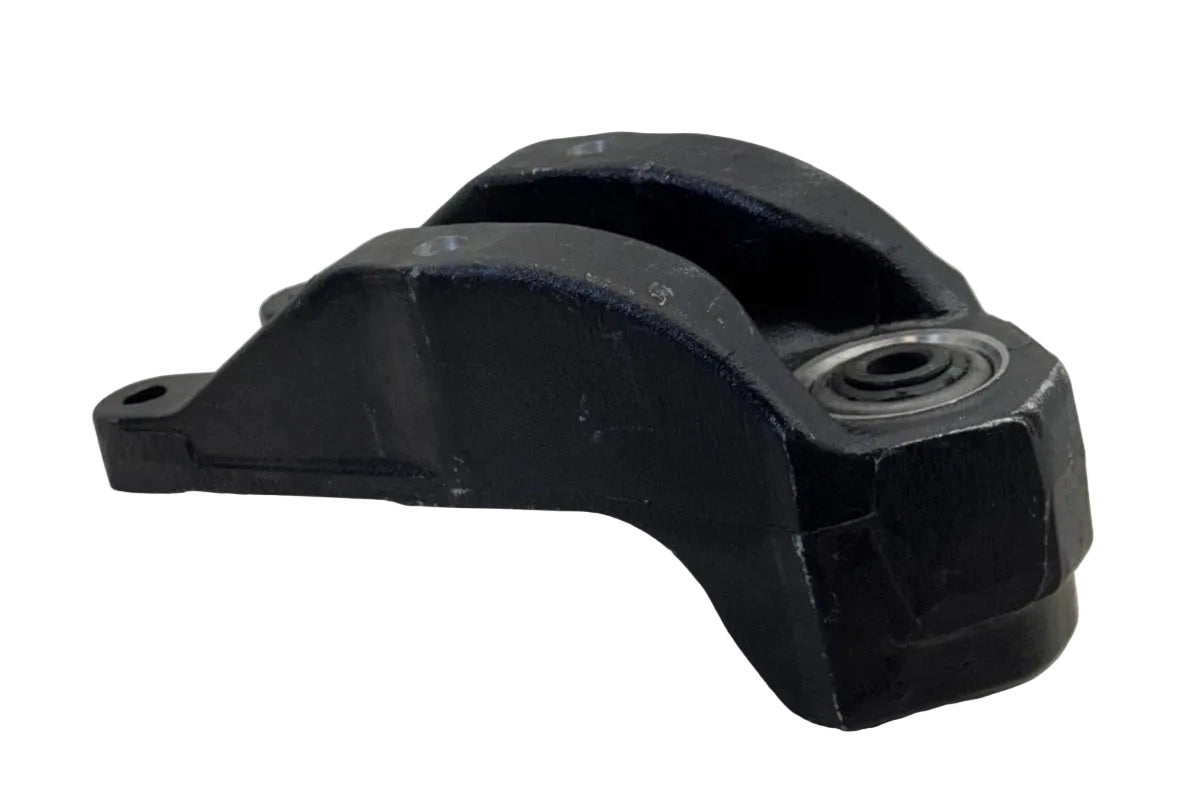 A1620722004 Genuine Freightliner Leaf Spring Shackle Bracket Assembly