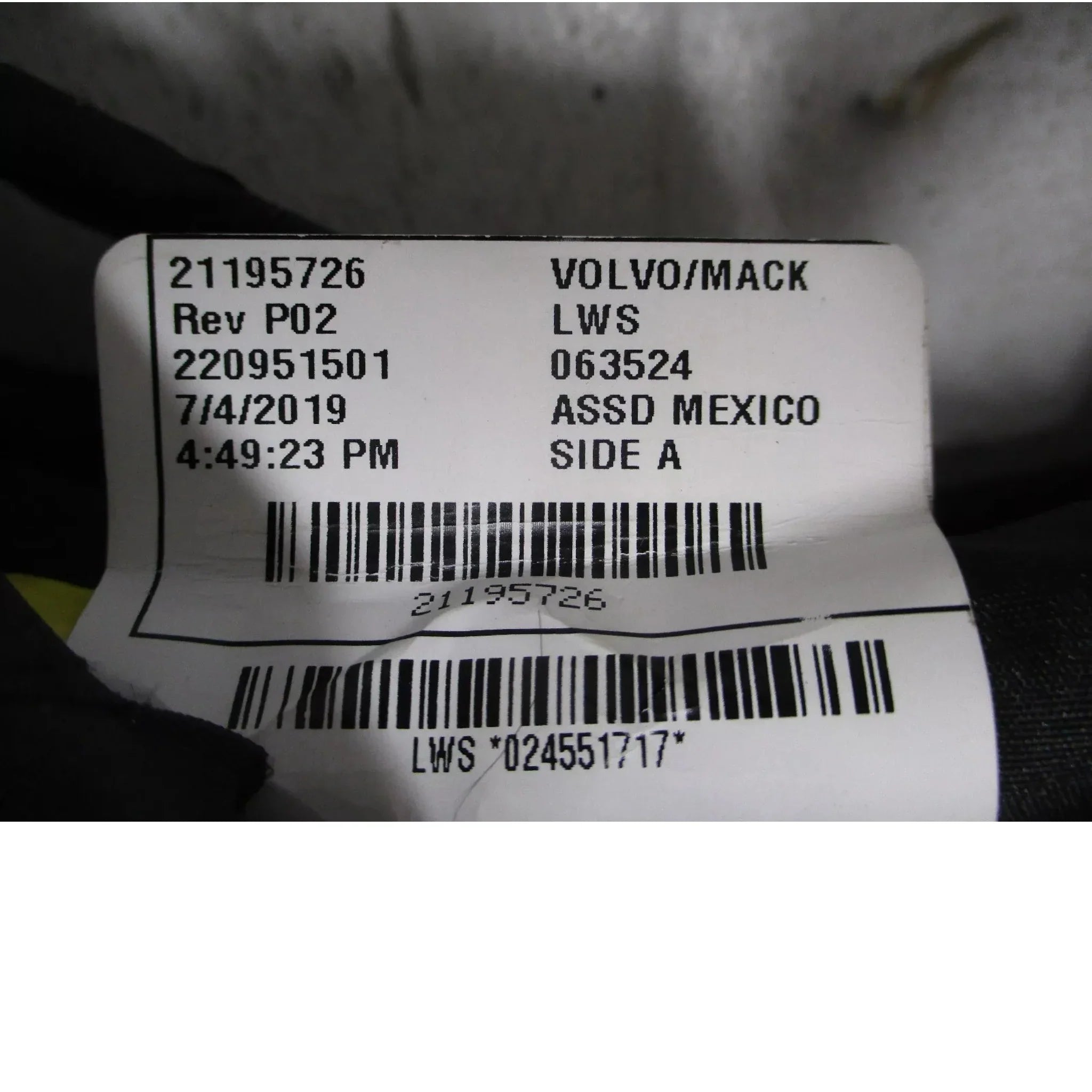 21195726 Genuine Volvo Wiring Harness - Truck To Trailer