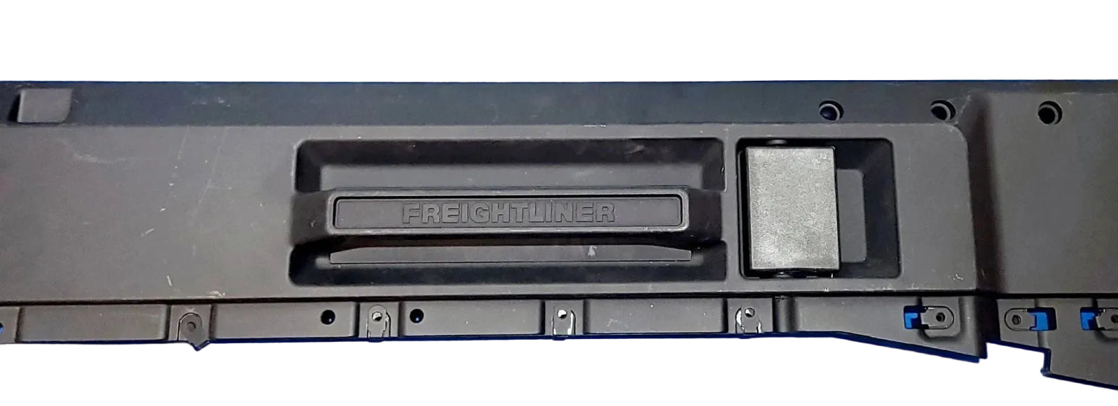 A1821720004 Genuine Freightliner Door‎ Window Sill Lh