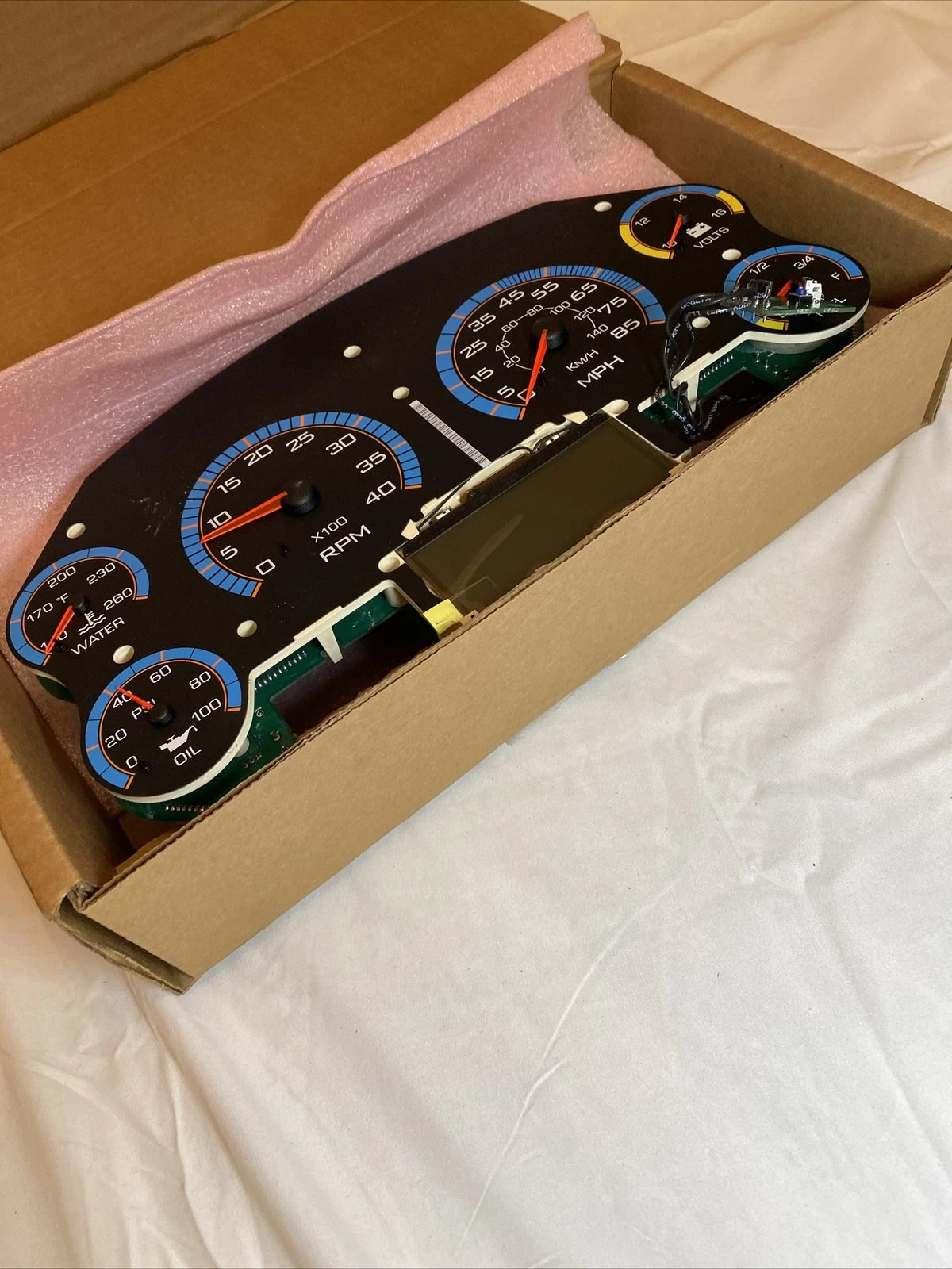 2602986C92 Genuine International Instrument Cluster