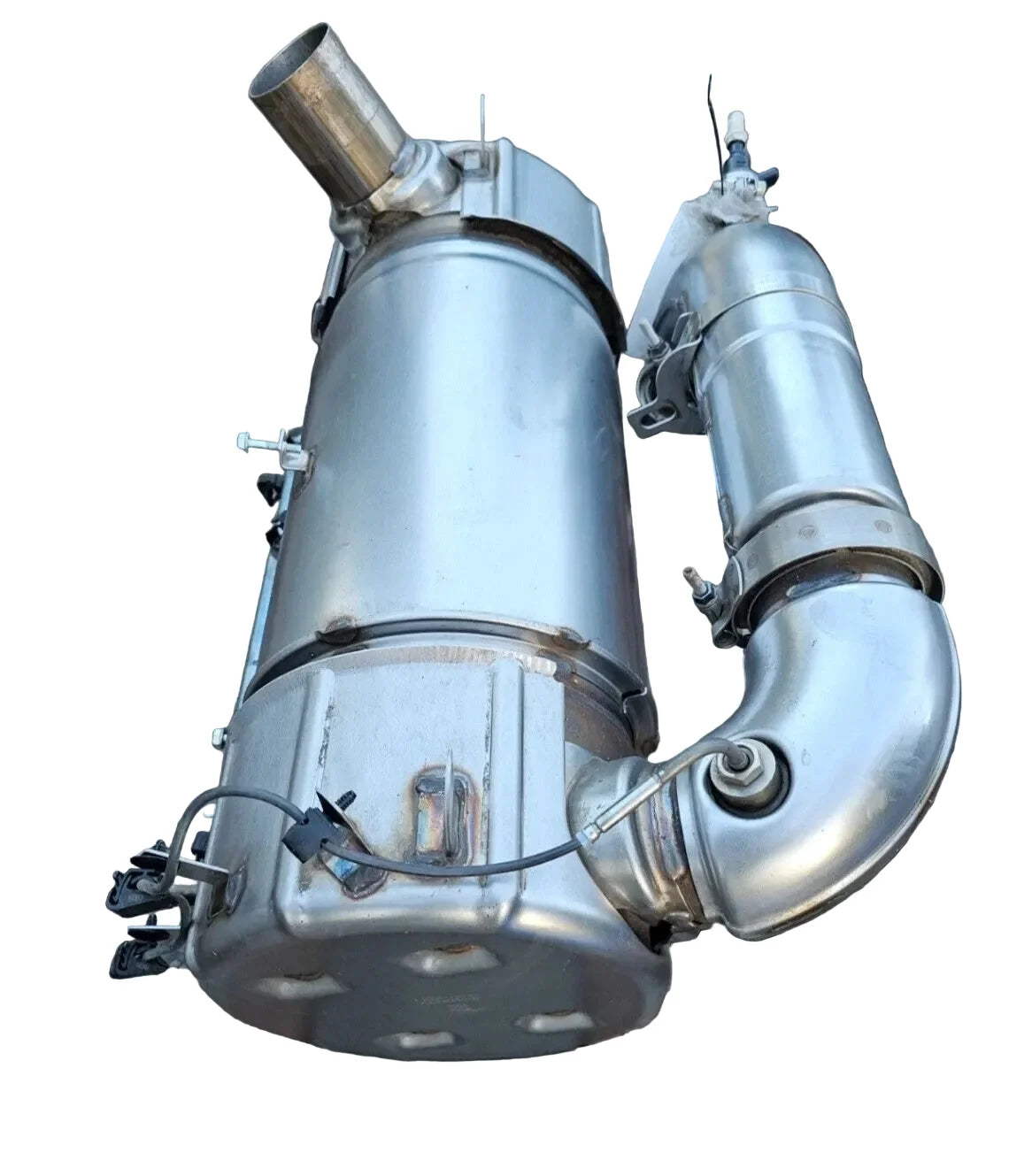 1J586-19100 Genuine Kubota SCR, DPF Muffler Assembly New Take Off