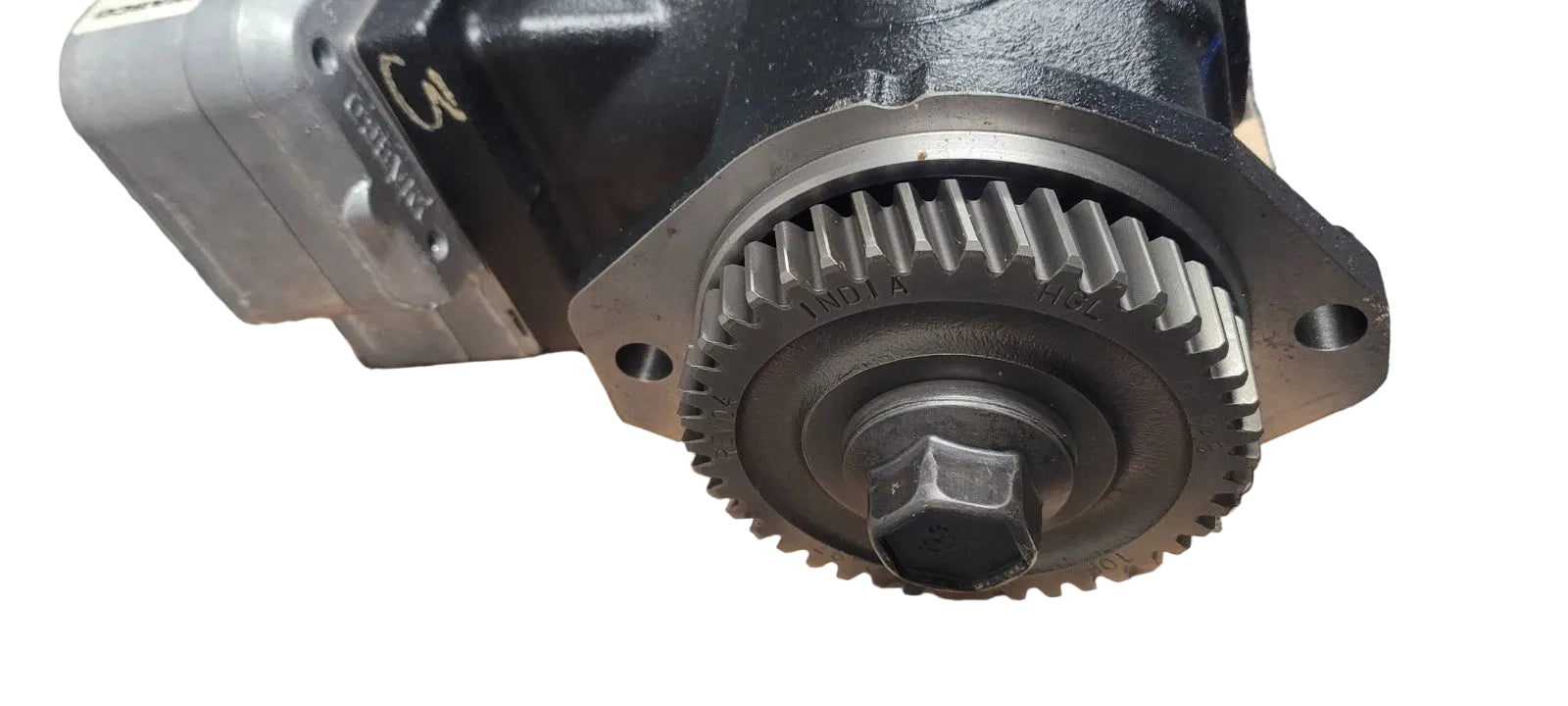 5301096RX Genuine Cummins Air Compressor 5301096 8.3L Wabco