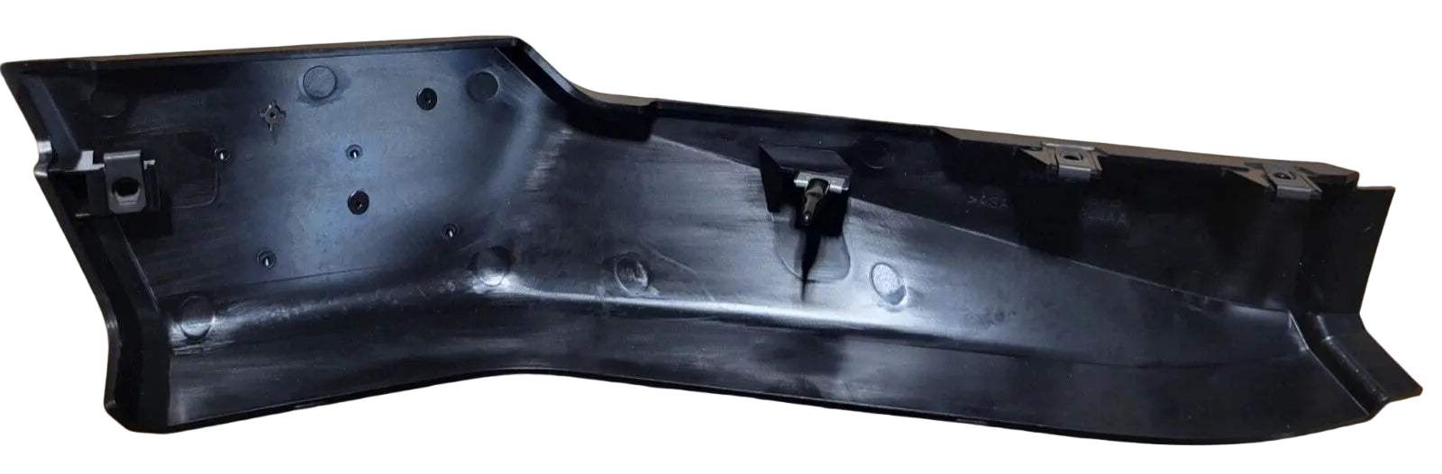 A331249100R Genuine Paccar Fairing Kick Panel RH