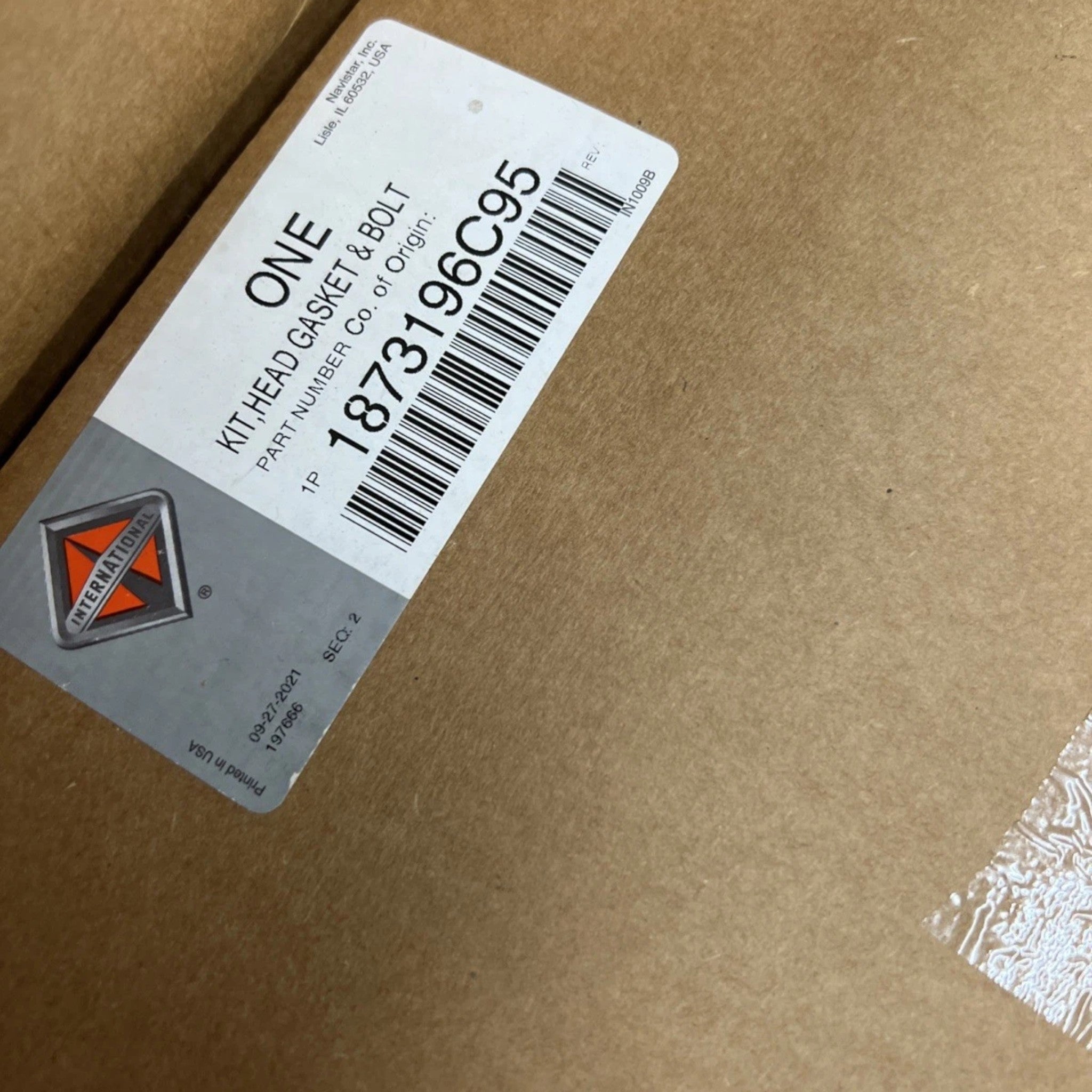 1876722C98 Genuine International Upper Gasket Kit