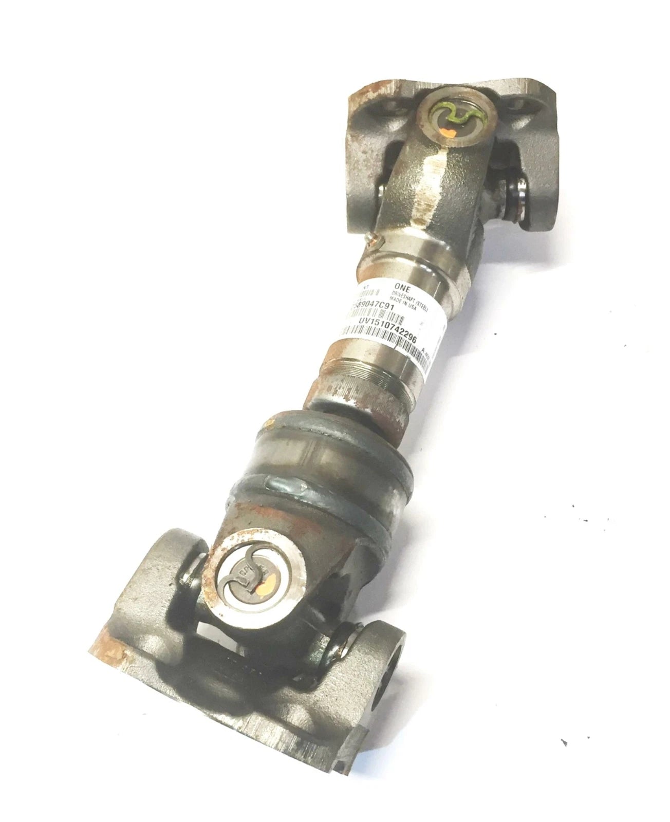 2589047C91 Genuine International Driveshaft Assembly