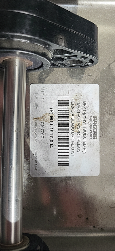M11-1917-004 Genuine Paccar Isolated Pin Exhaust Bracket