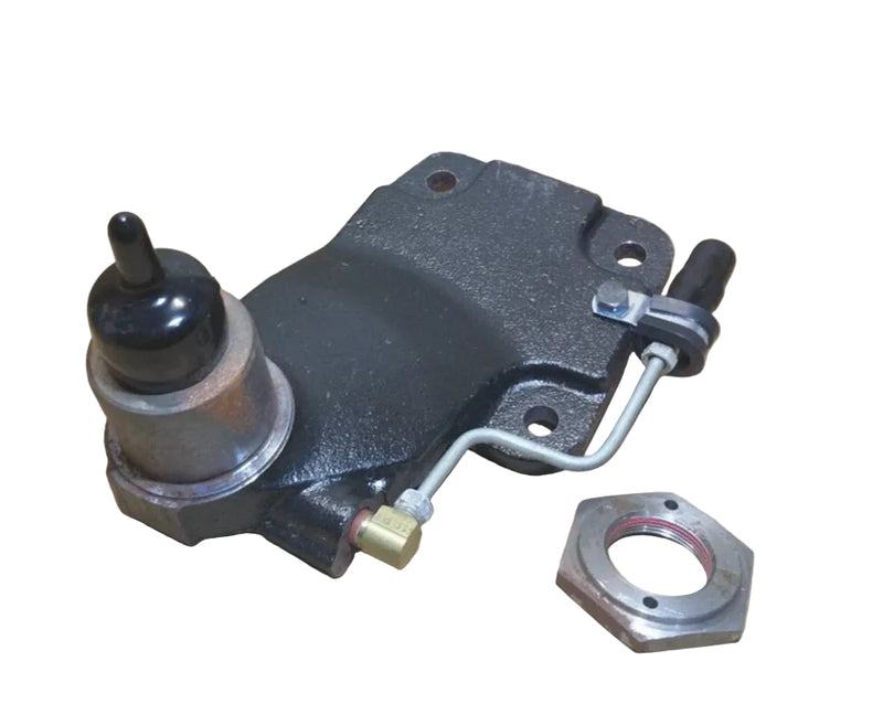 3611886C93 Genuine International Support Bracket Assembly