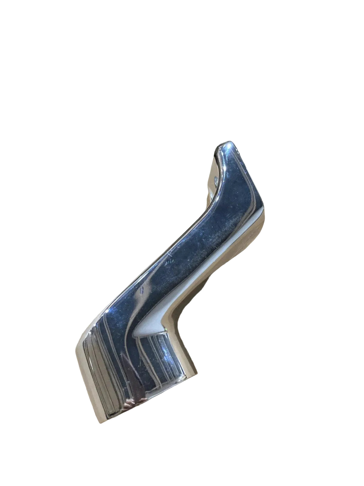 1663492C1 Genuine International Handle Grab
