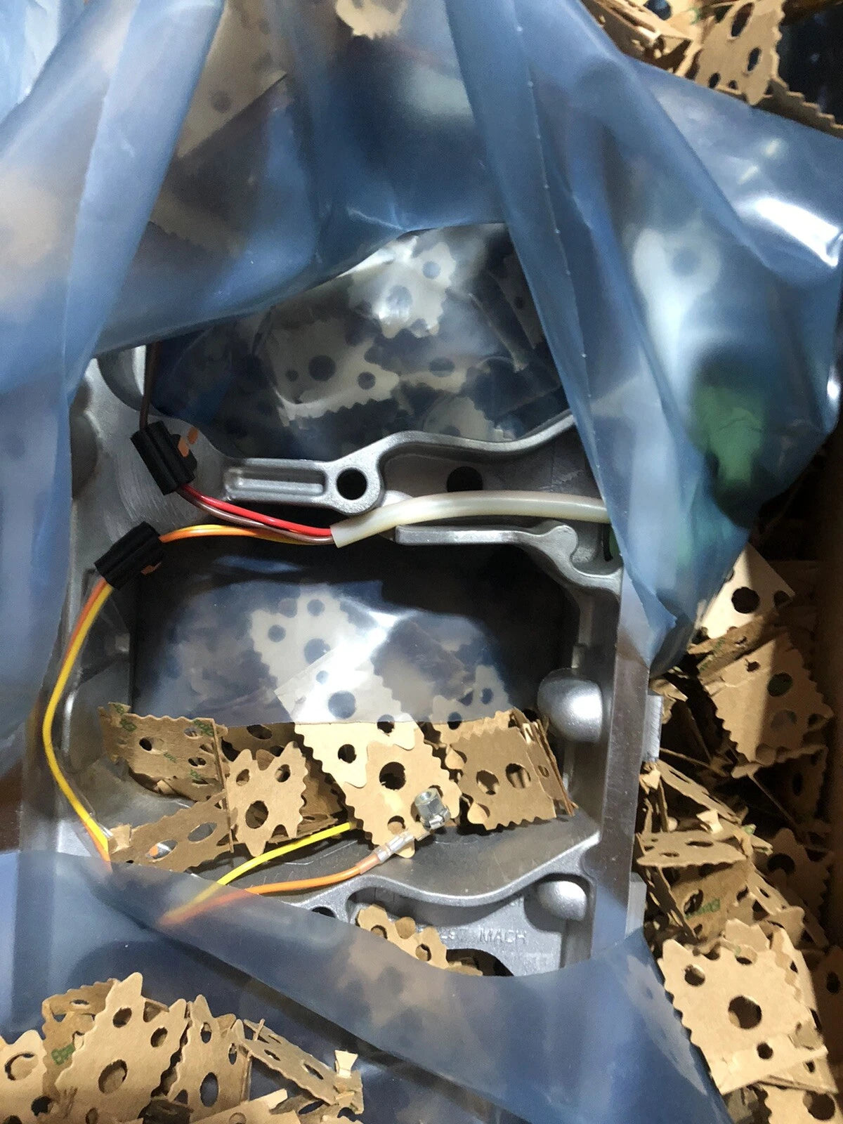 5295882 Genuine Cummins Rocker Lever Housing