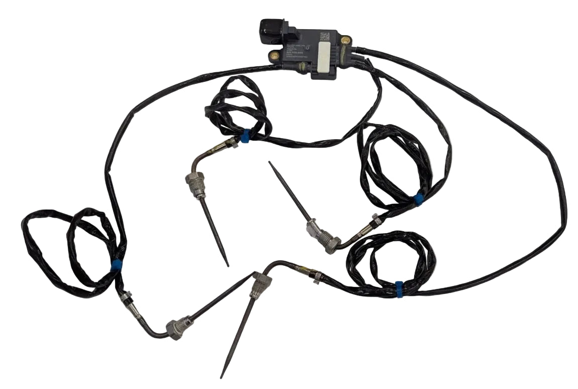 5654179  Genuine Cummins Temperature Sensor