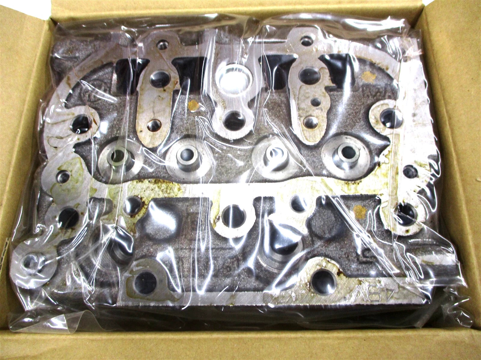 Genuine Kubota Cylinder Head Z482-E2B J107 GL6000 Engine
