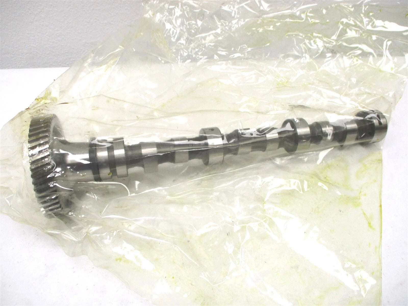 Genuine Kubota Camshaft Assembly B5200E B7200E F2100E