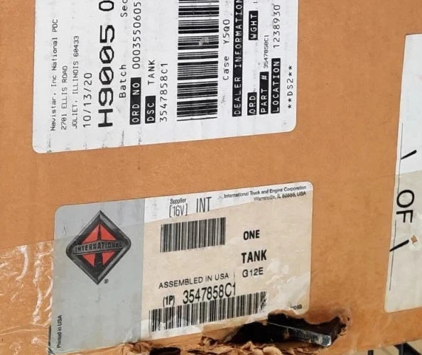 3547858C1 Genuine International Radiator Surge Tank