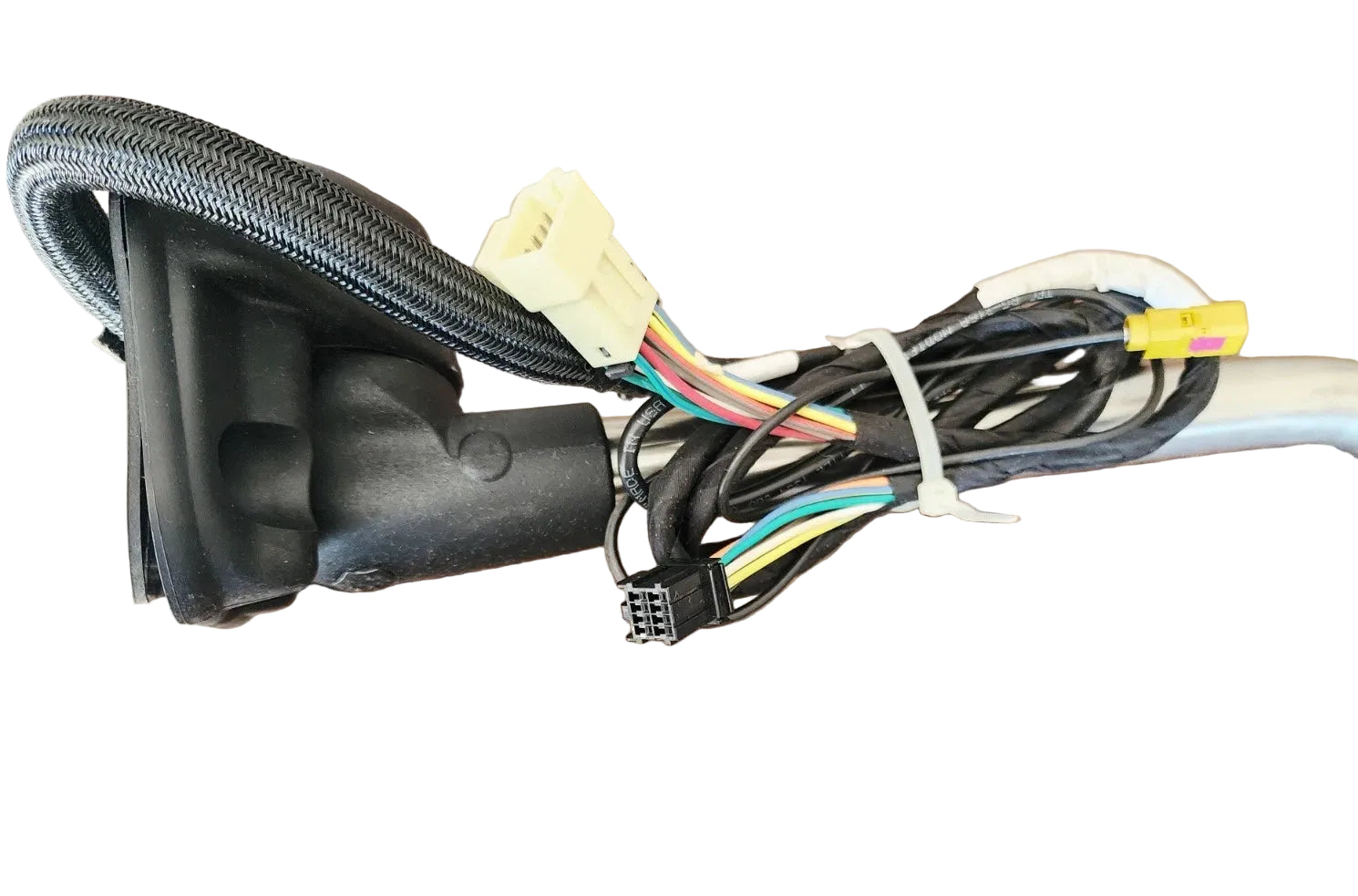 3757553C92 Genuine International Left-Hand Heated Power Mirror Assembly