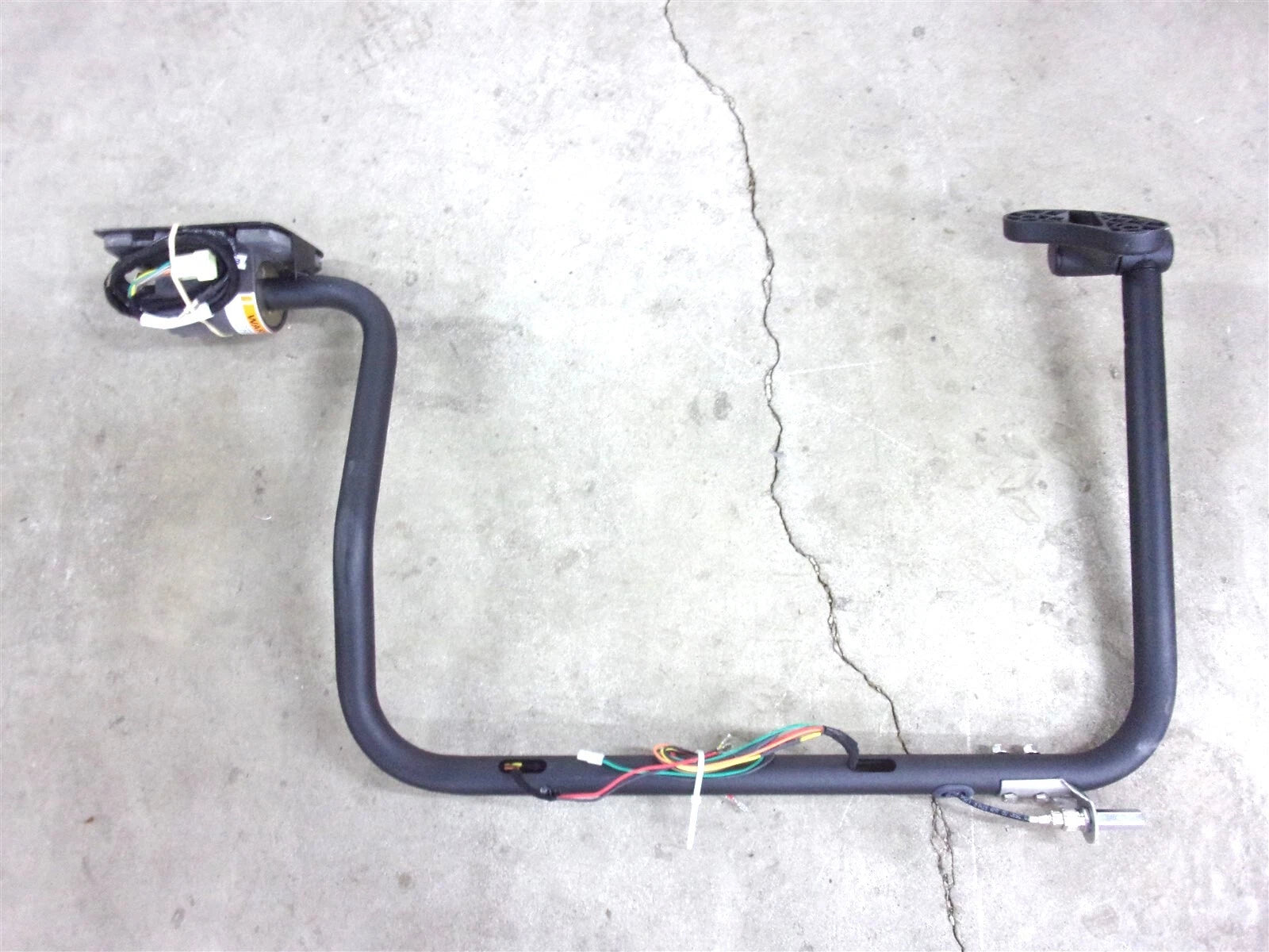 New OEM International RH Mirror Bracket Power Heat Cb Radio Lighted
