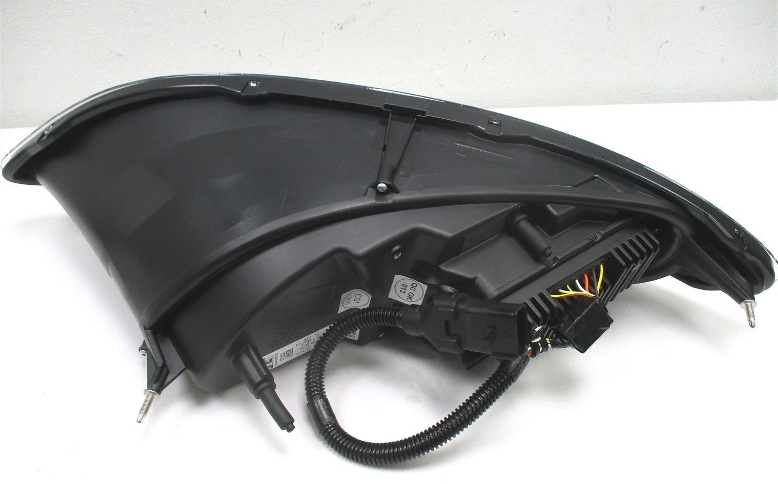 3973602C93 Genuine International ECE Right-Hand LED Headlight
