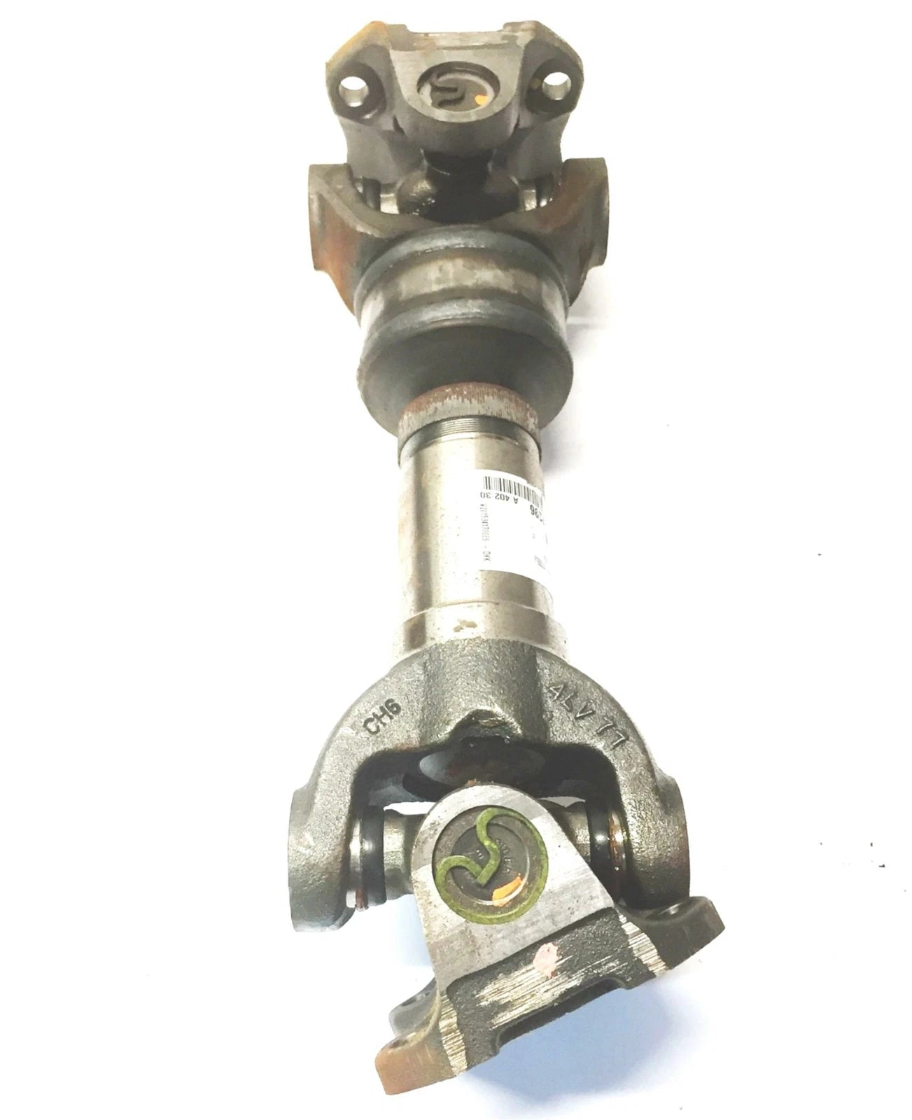 2589047C91 Genuine International Driveshaft Assembly