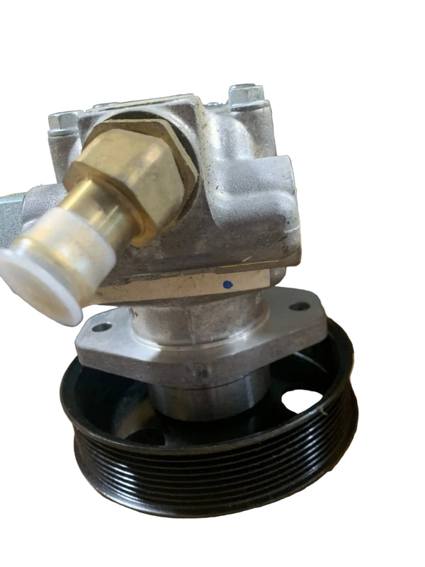 1882111C93 Genuine International Power Steering Pump