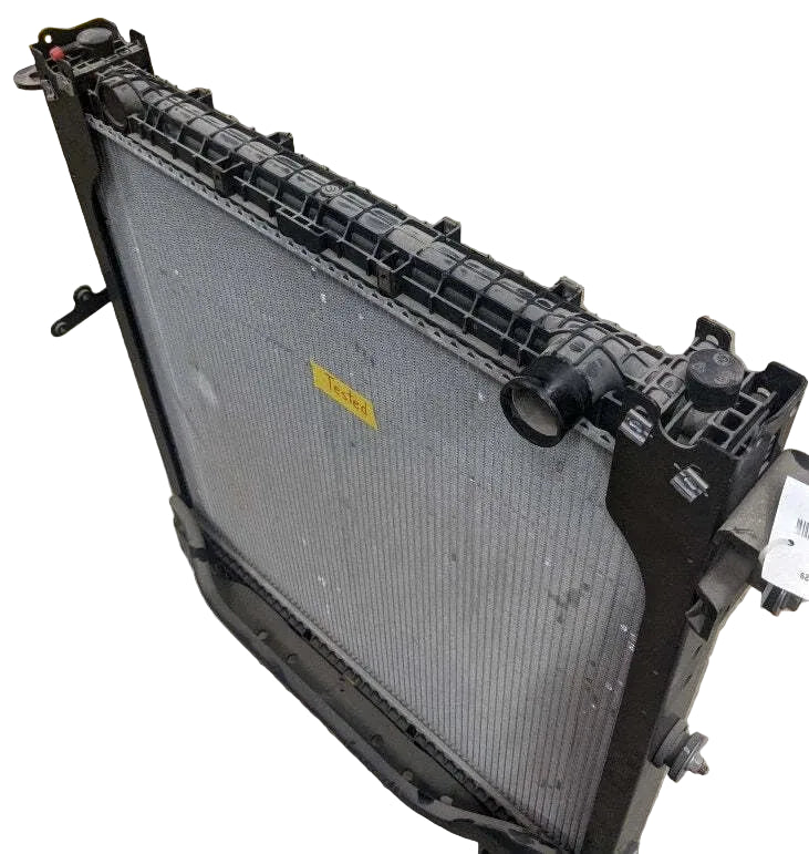 A05-30693-007 Genuine Freightliner Radiator Assembly