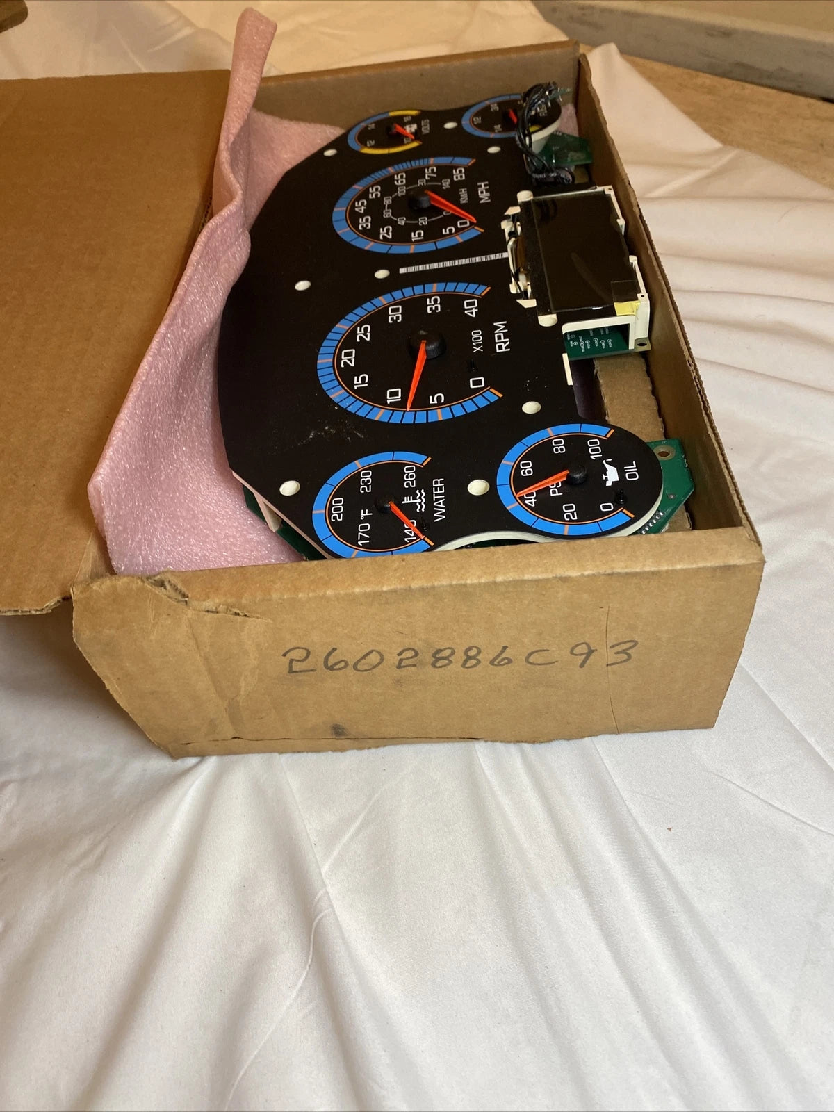 2602986C92 Genuine International Instrument Cluster