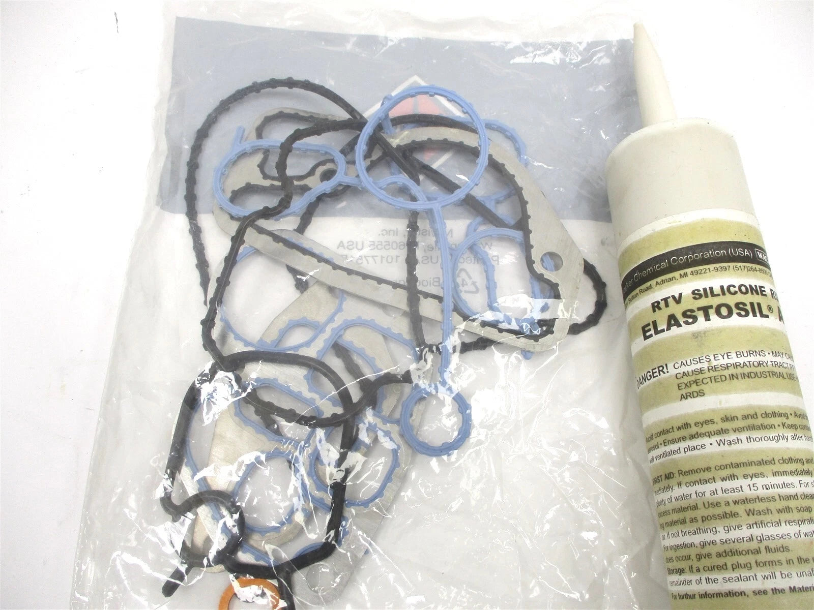 New OEM International Crankcase Gasket Set T444E 7.3L Powerstroke