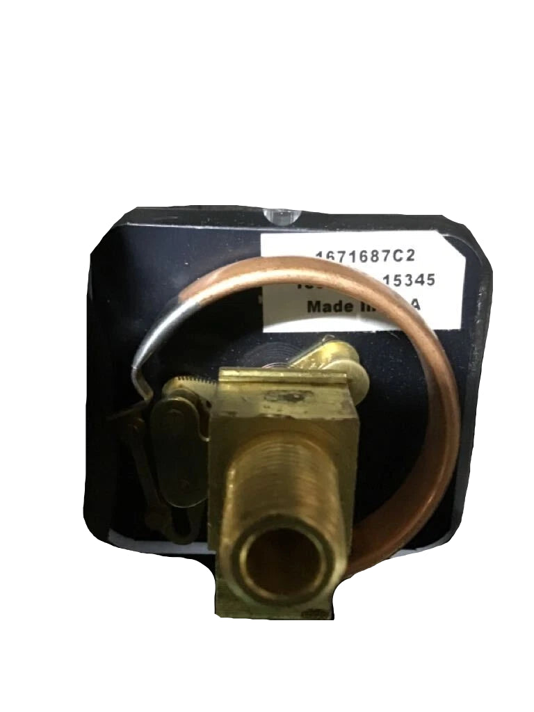 1671687C2 Genuine International Oil Pressure Gauge